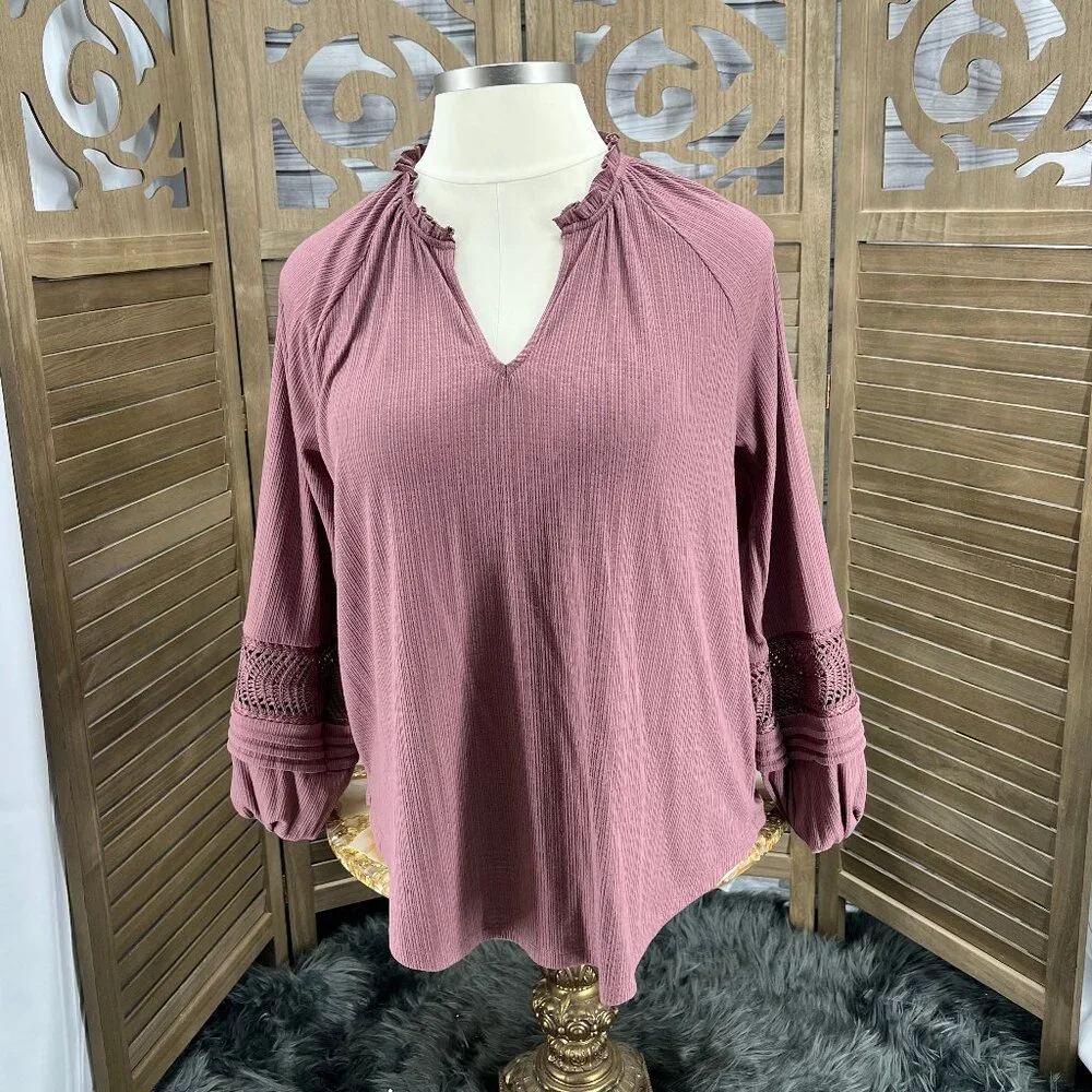 Torrid Embroidered Sleeve Top - Picture 1 of 5